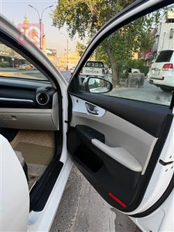 كيا سيراتو
